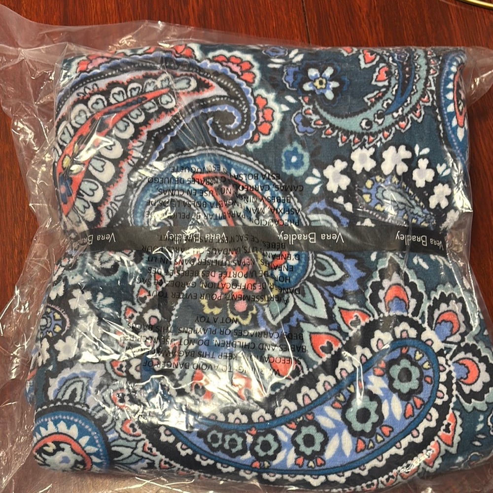 Vera Bradley Fleece throw in